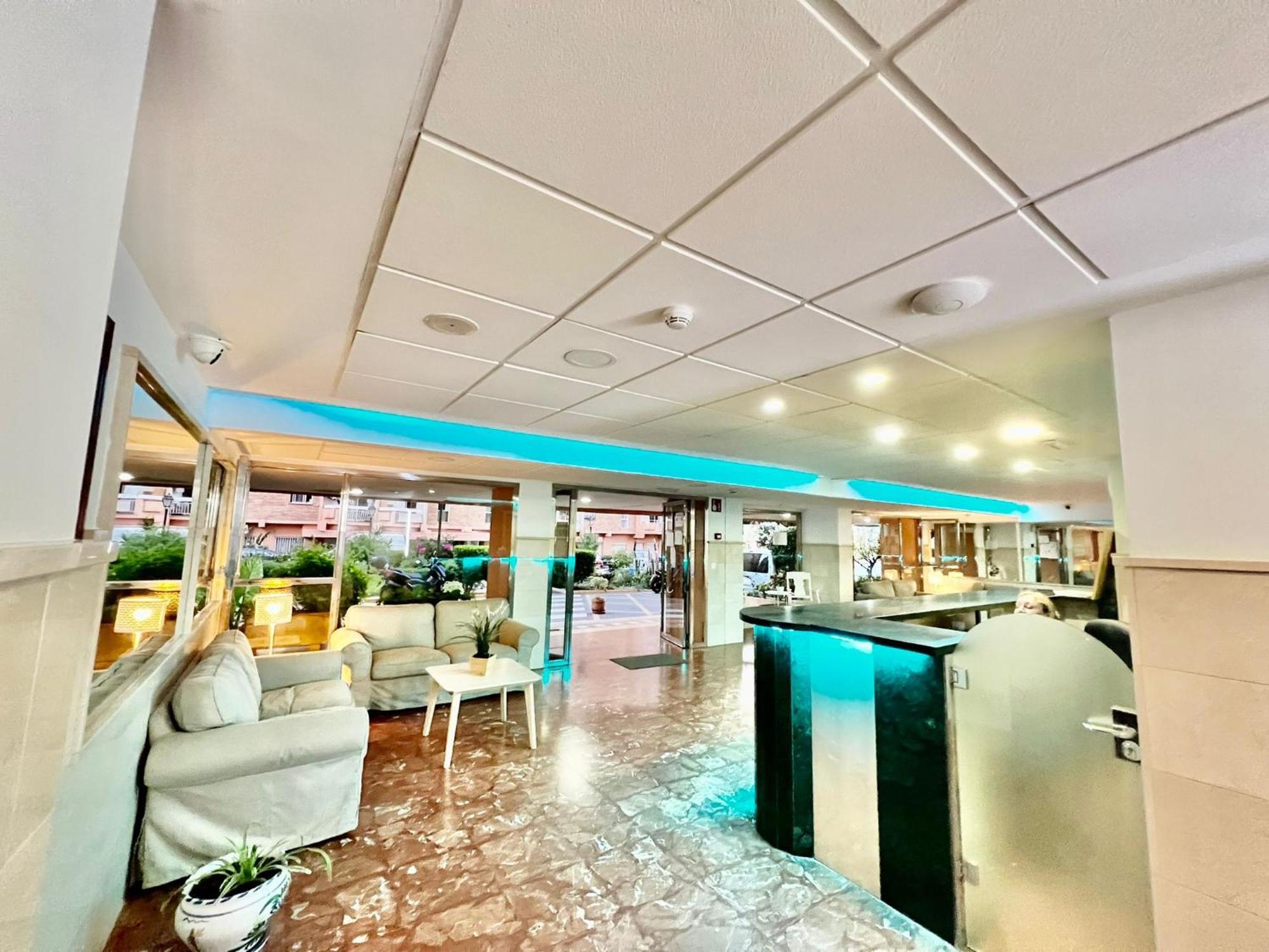 Blue Oasis Sea And Mountain Panorama Apartment Benalmadena Luaran gambar